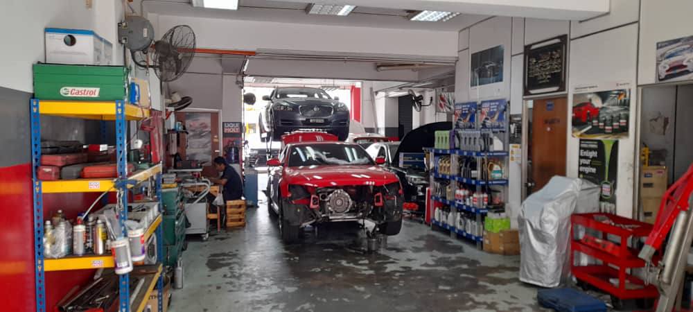 Ground Floor Dataran Otomobil Shop Lot  Seksyen 15 - photo 2