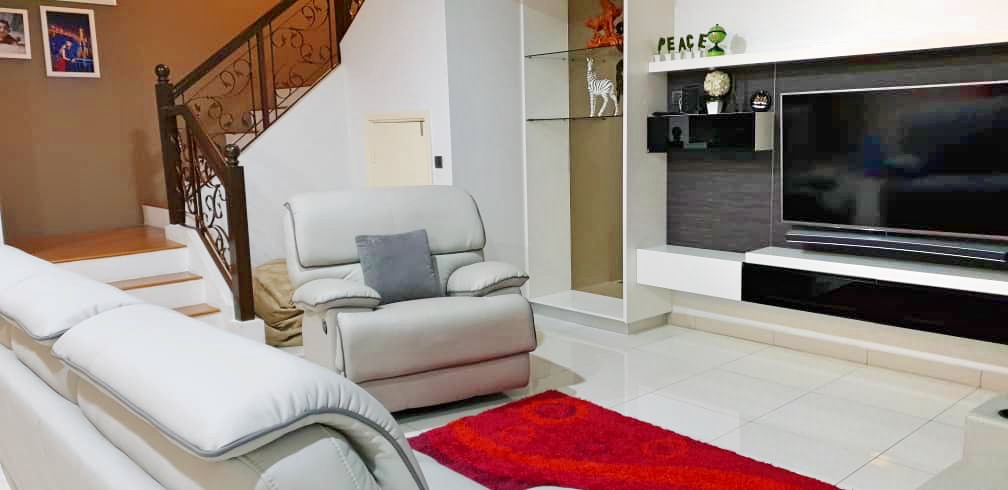 Semi-Detached House Divina Seksyen 24 Shah Alam - photo 3