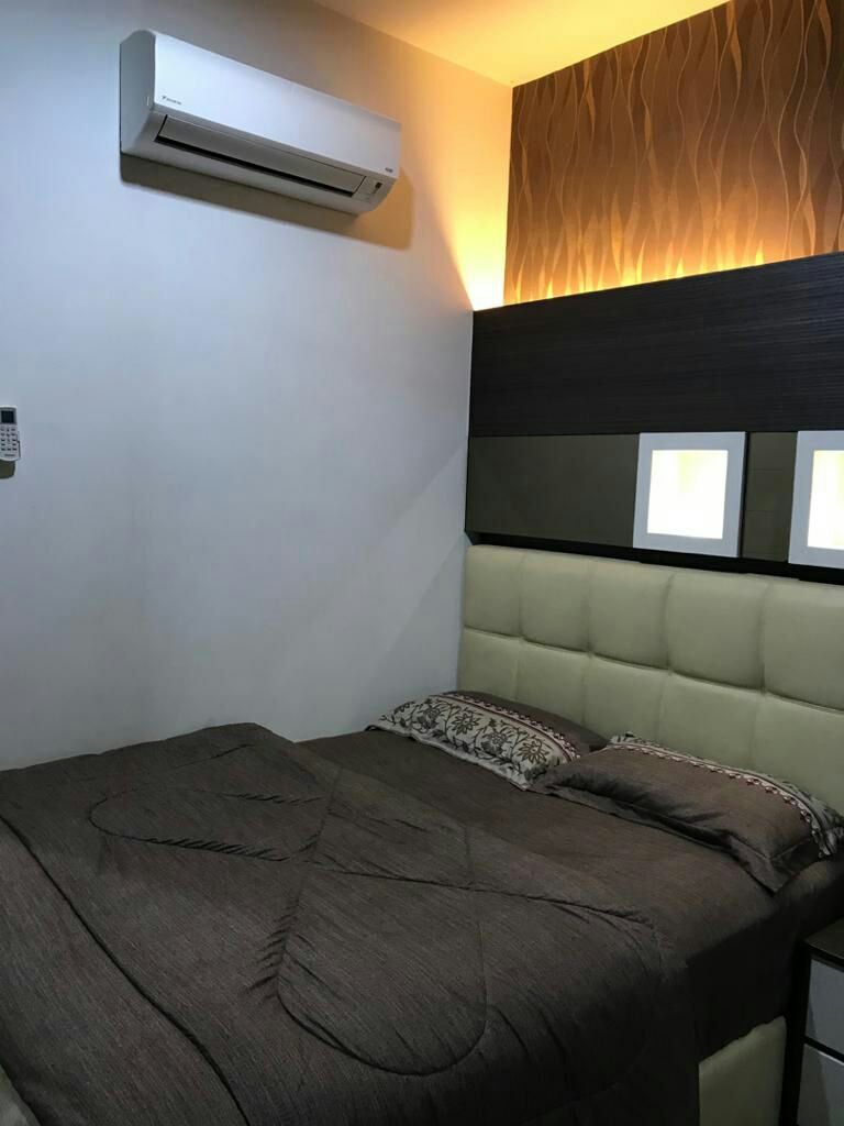 Two Haf Storey Super link Cyprus Type  Usj - photo 6