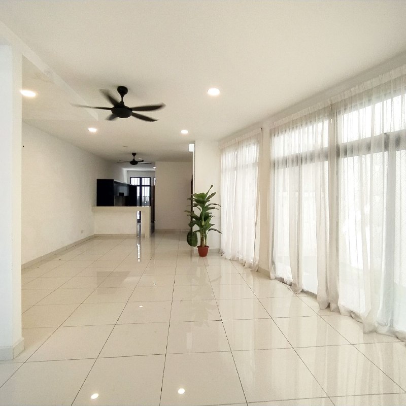 Two  Storey Intermediate Laman Glenmarie - photo 2