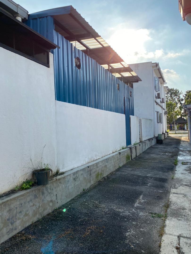 2 Storey Superlink Intermediate Cahaya SPK Shah Al - photo 2
