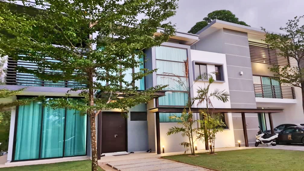 2 Storey Semi Detached House Ficus Peak, Denai Ala - photo 2