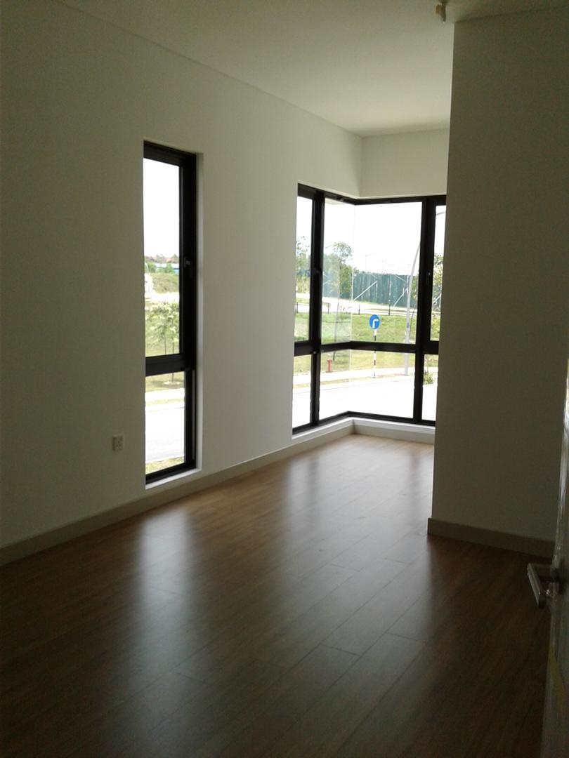 2 Storey Corner Elmina Valley For Sale - photo 4