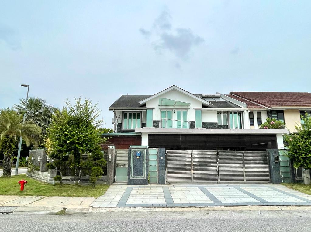 Corner Lot Double Storey Putra Avenue Putra Height - photo 2