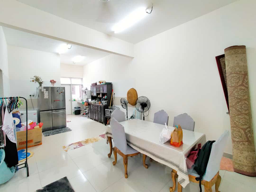 Facing Open Double Storey Viola Alam Impian - photo 4