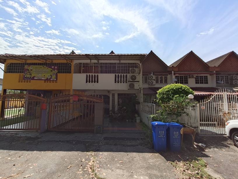 Double Storey Seksyen 19, Shah Alam - photo 7
