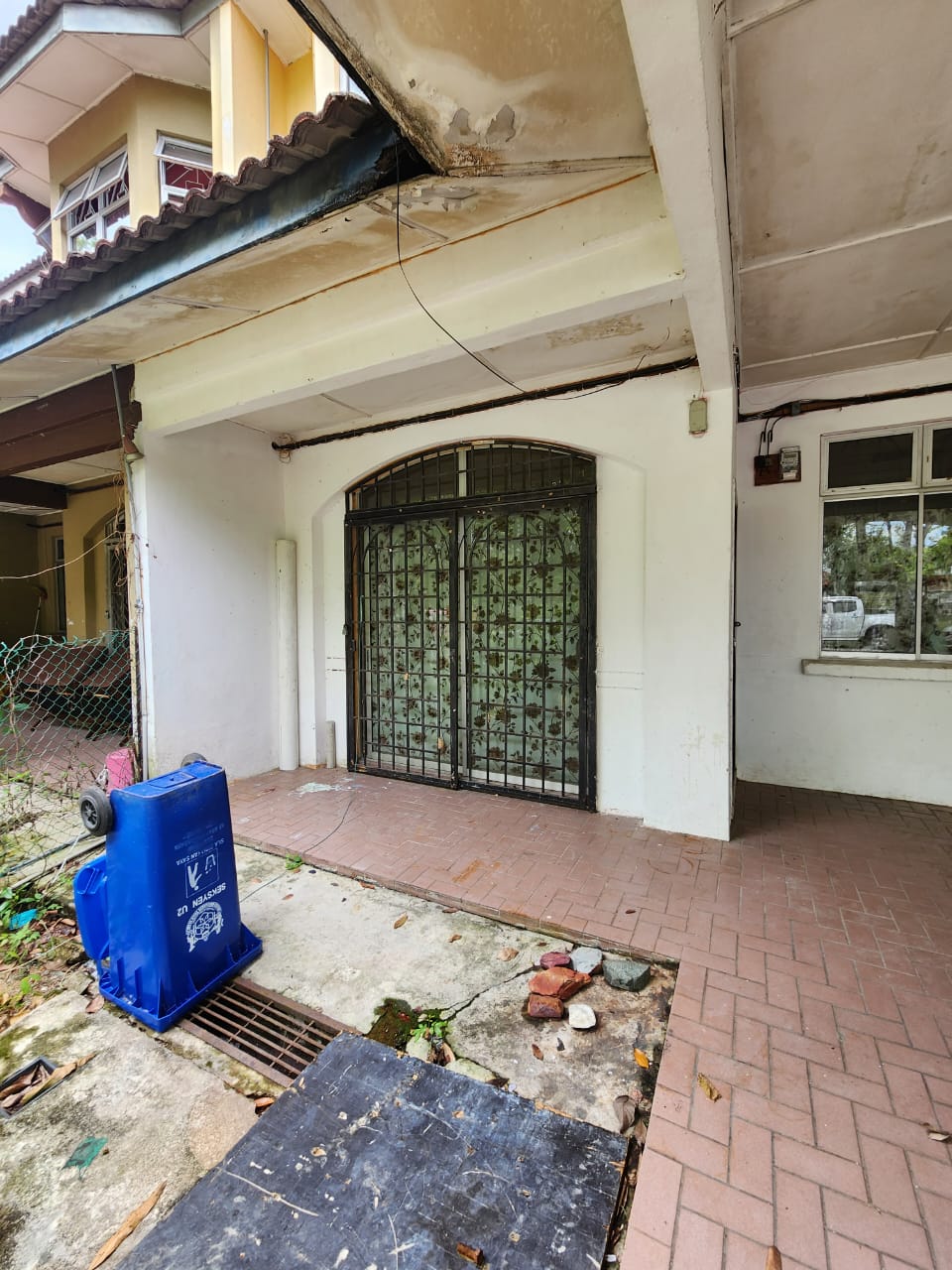 Double Storey Terrace Taman TTDI Jaya - photo 2