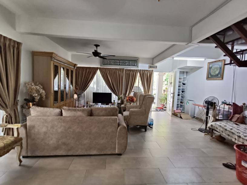Corner Double Storey Terrace Taman TTDI Jaya - photo 2