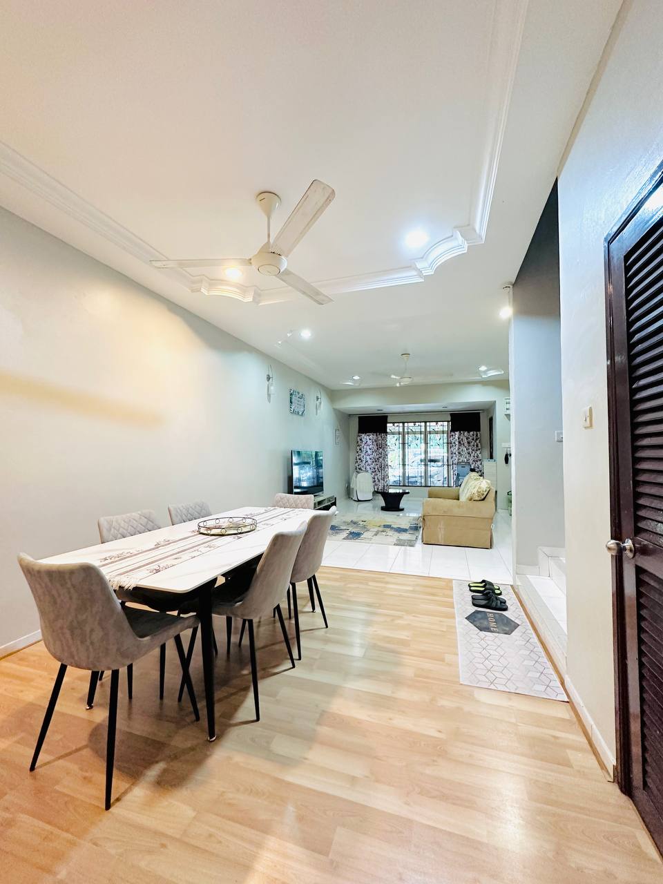 DOUBLE STOREY JALAN KRISTAL, SEKSYEN 7, SHAH ALAM - photo 4