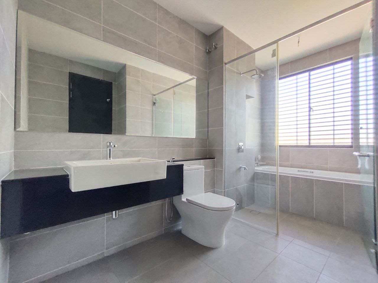 Double Storey Reesia at Elmina Gardens - photo 4