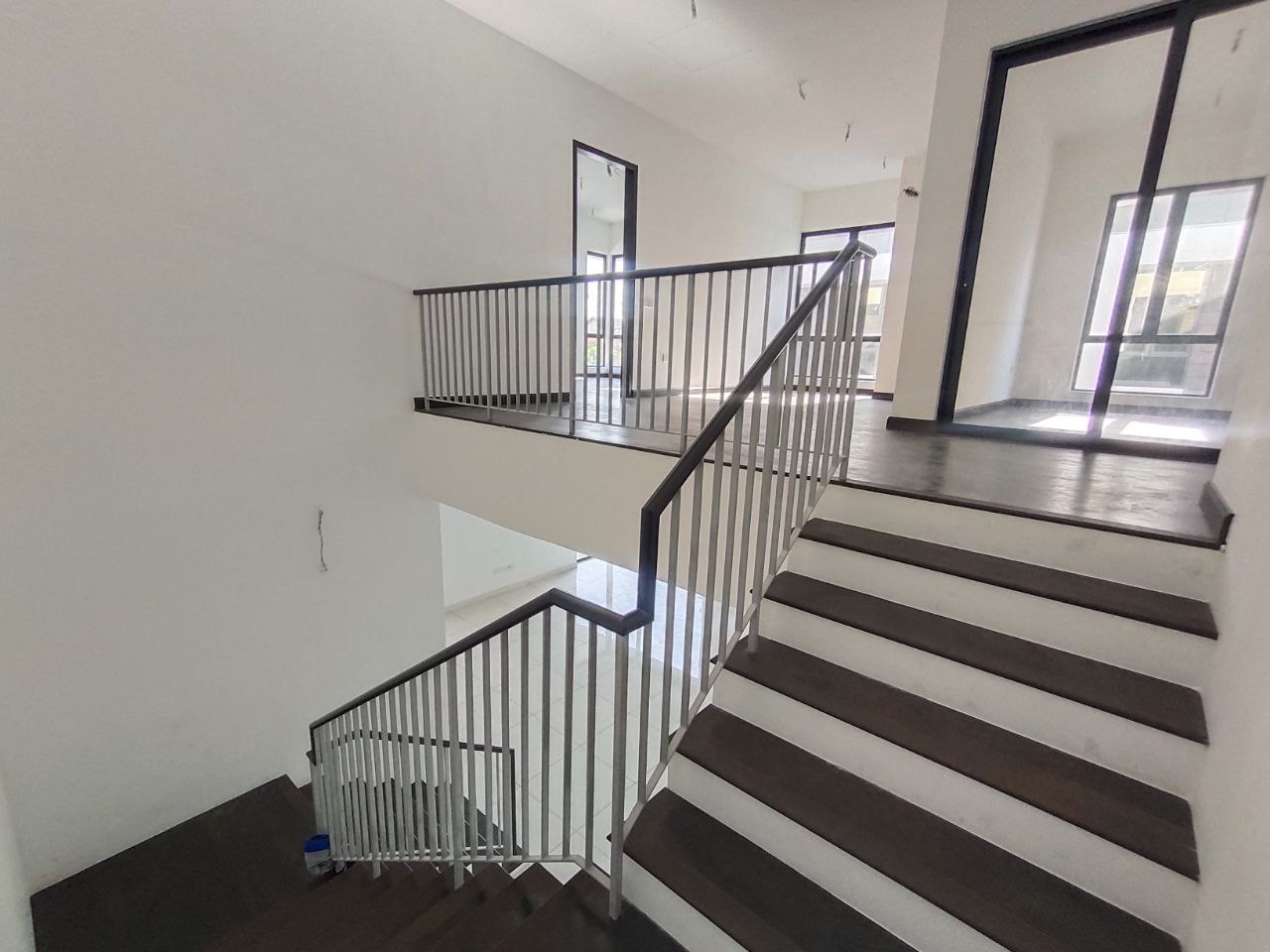Double Storey Reesia at Elmina Gardens - photo 7
