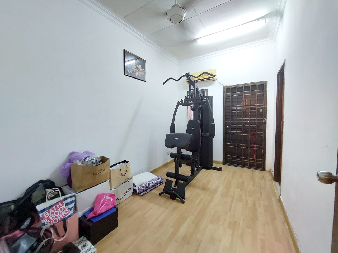 Double Storey Pinggiran USJ 2 - photo 11