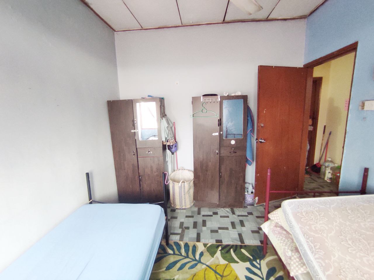 Renovated Double Storey Terrace Sek 11 Shah Alam - photo 8