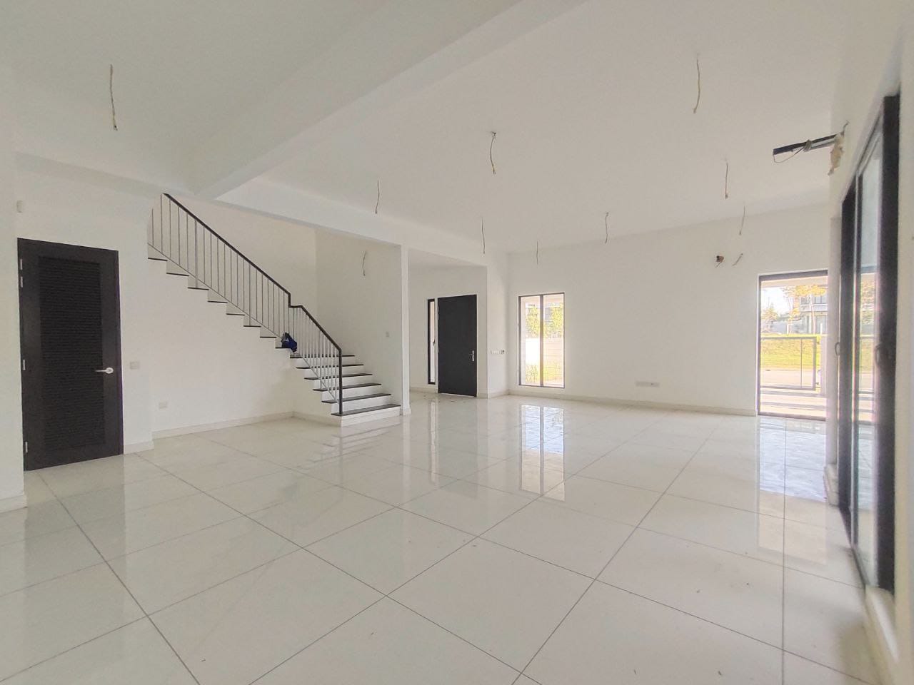 Semi Detached Elmina Gardens Elmina East - photo 11