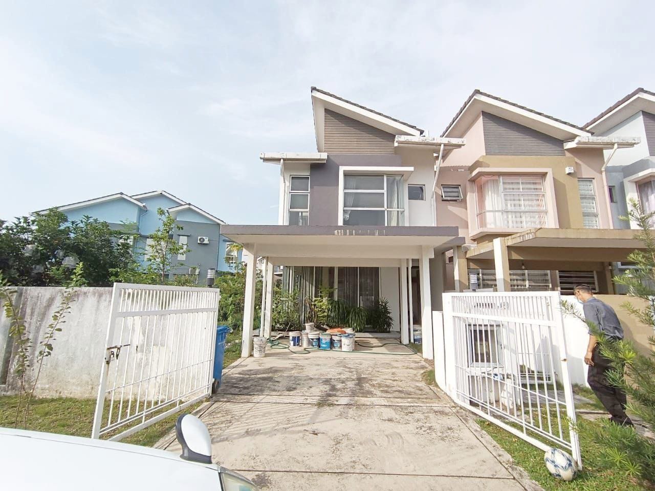 2 Storey Corner Lot with Garden and Greeneries - photo 11