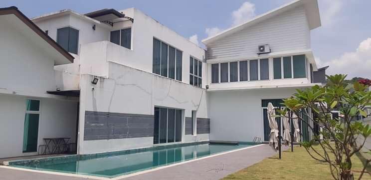 Bungalow at Seksyen 7 Shah Alam - photo 2
