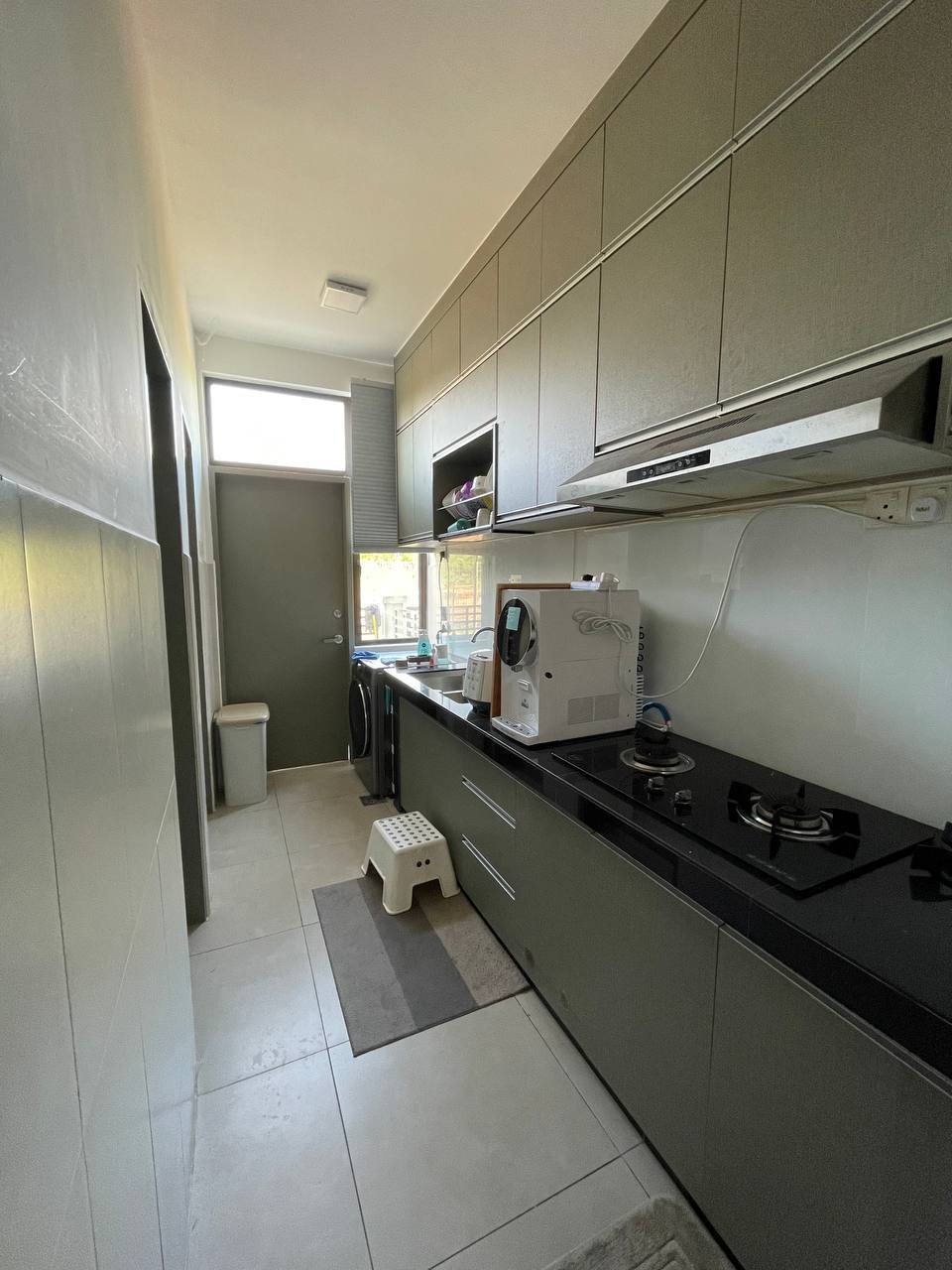 Facing Open 3 Storey Terrace Emerald Alam Impian - photo 2