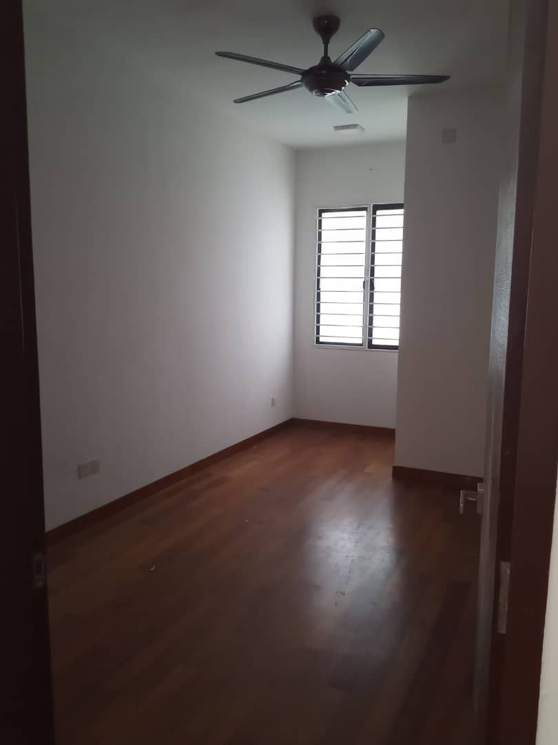 Double Storey Superlink Nukilan 3 Alam Impian - photo 6