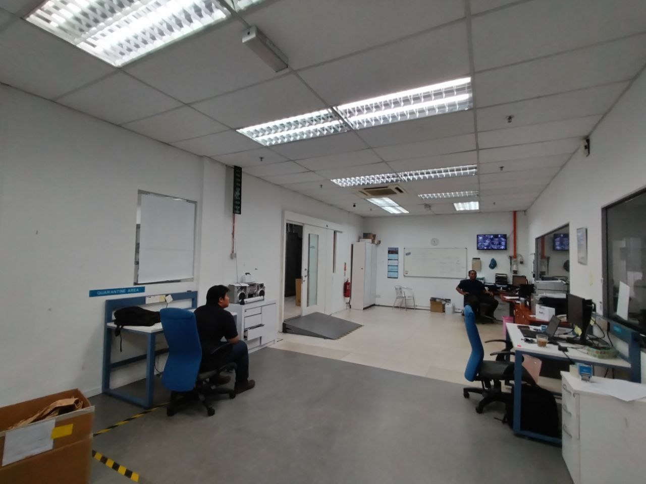 Warehouse with office Glenmarie - photo 12