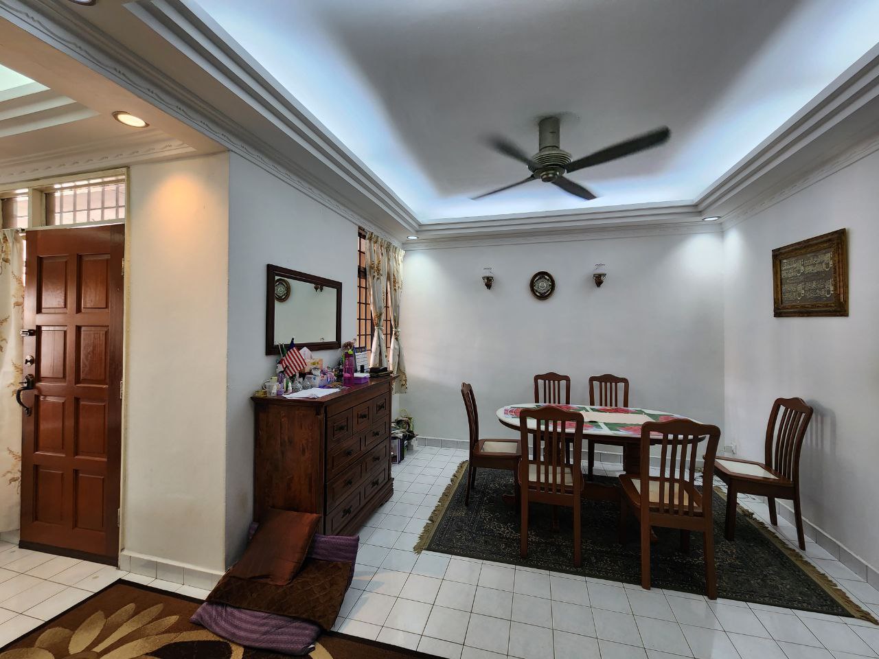 Double Storey Terrace Jalan Lembangan Seksyen 8 - photo 3