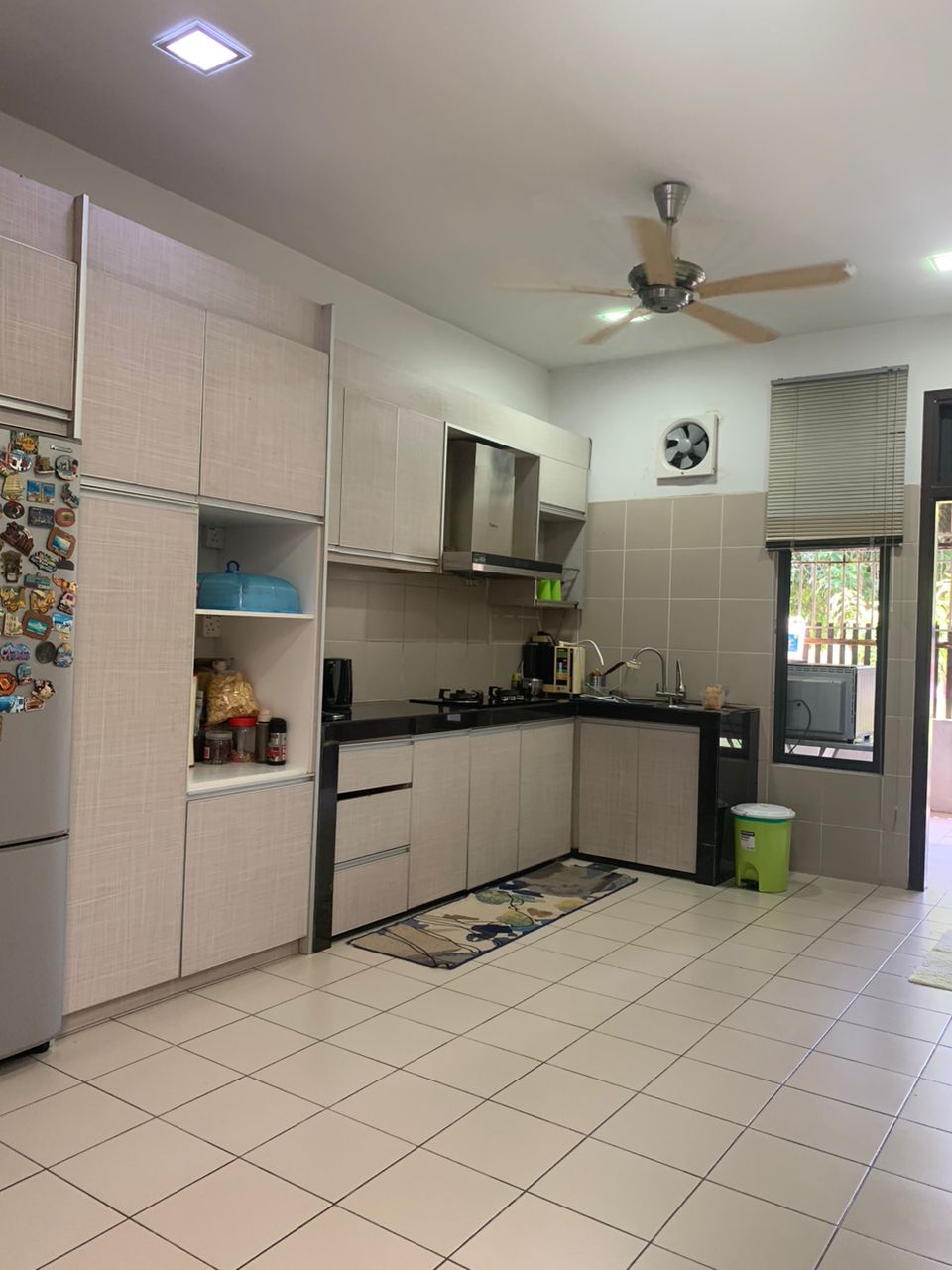 Double Storey Terrace Laman Glenmarie - photo 4