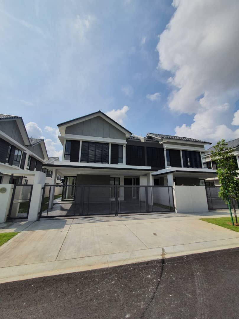 Double Storey Semi-D Reesia Elmina Gardens, Elmina - photo 2