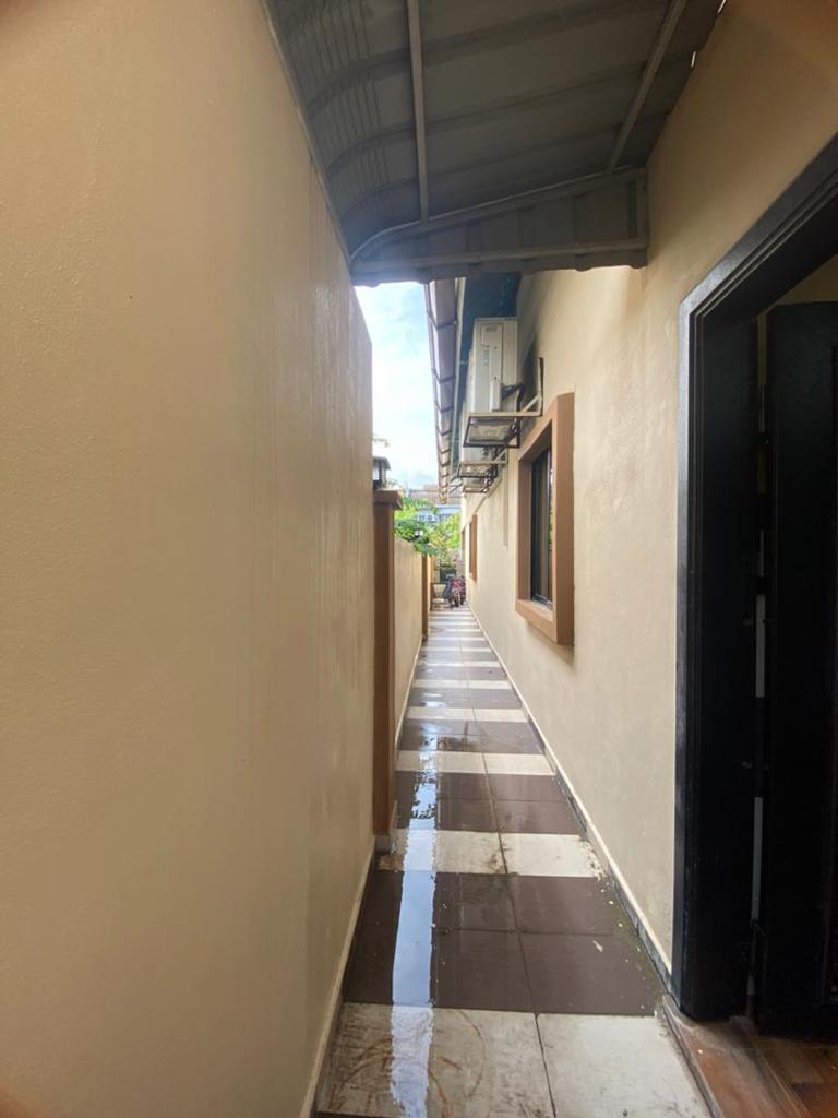 End Lot Renovated Double Storey Terrace TTDI Jaya - photo 11