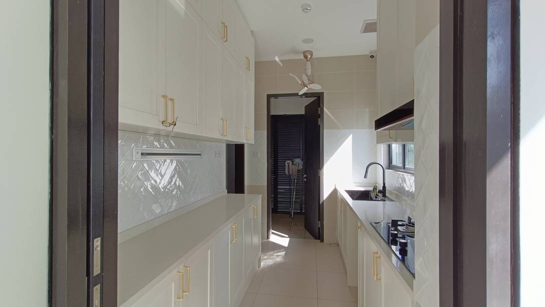Renovated Double Storey Semi-D Reesia Elmina - photo 11