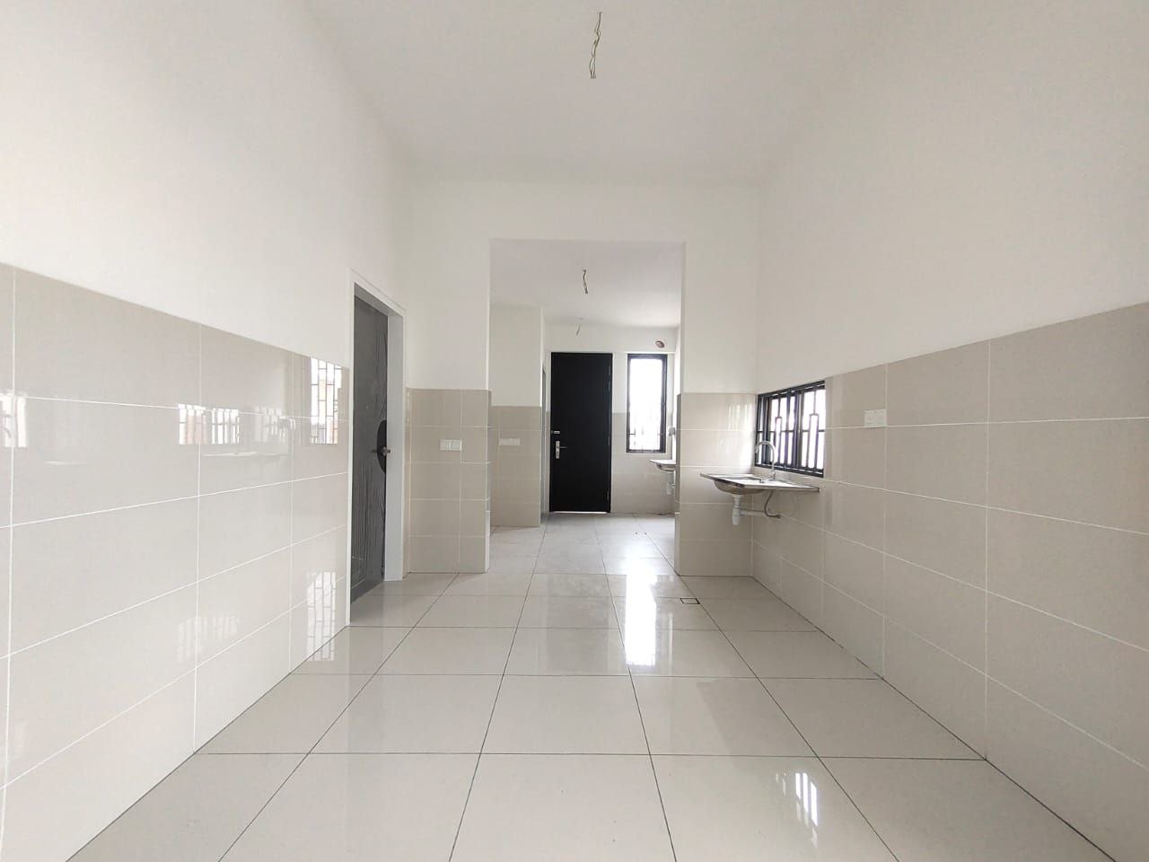 New End Lot Double Storey Elmina Green 3 at Elmina - photo 7