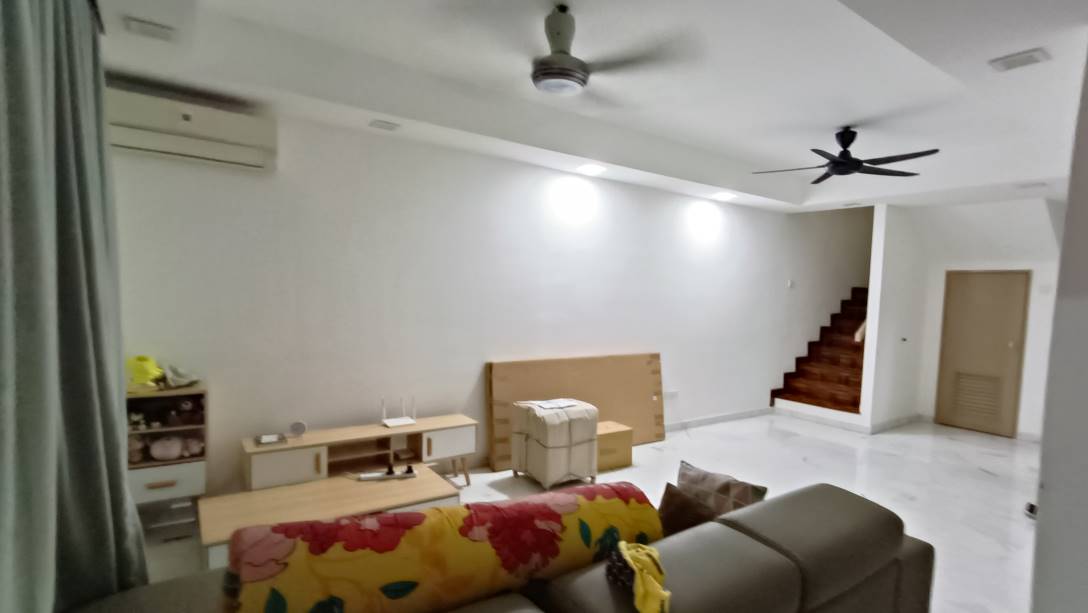 Double Storey Terrace House Taman Pinggiran USJ - photo 4