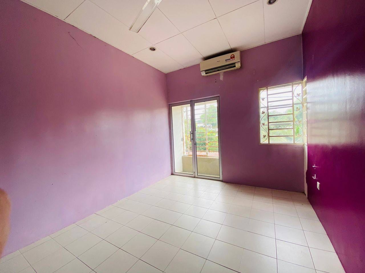 Double Storey Terrace Saujana Utama 3 - photo 7