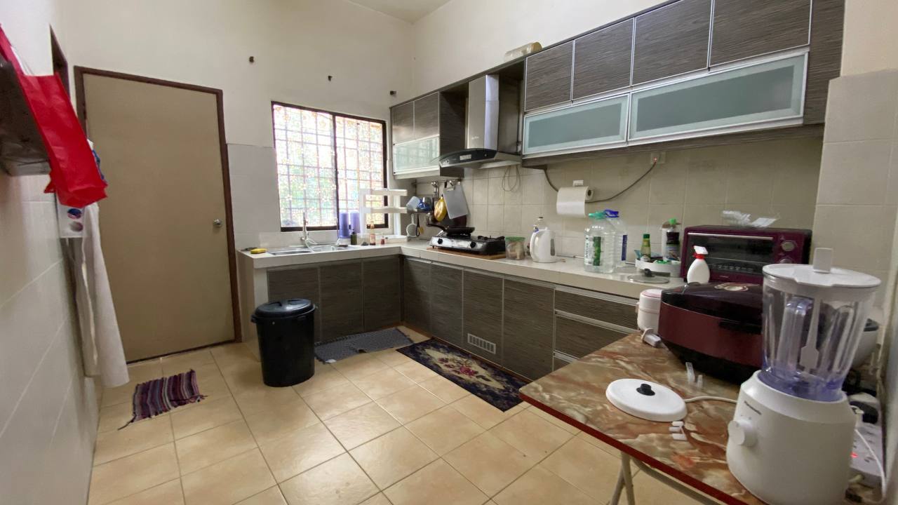 Cheapest Double Storey Terrace at Nusa Rhu Puncak - photo 10