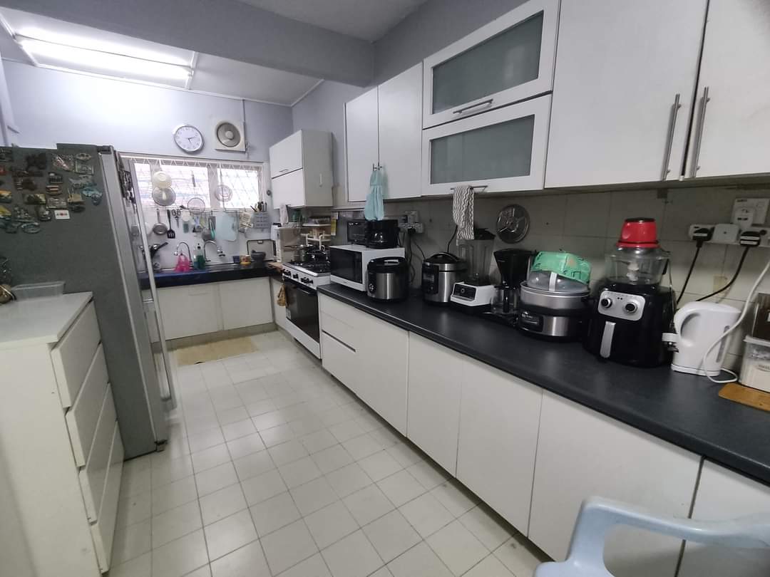 Double Storey Terrace Sri Muda Shah Alam - photo 4