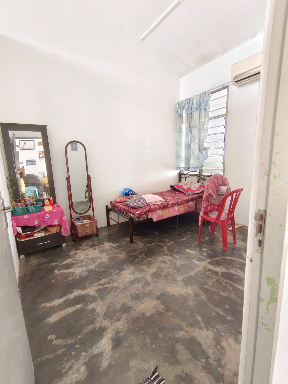 End Lot Desa Temiang Single storey  for sale - photo 9