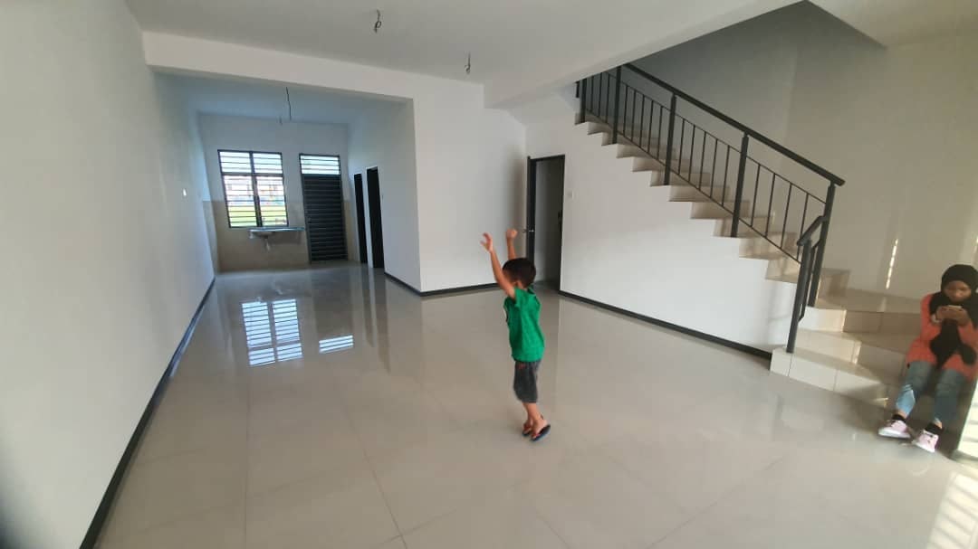 2 Storey Saujana Perdana, Sungai Buloh - photo 2