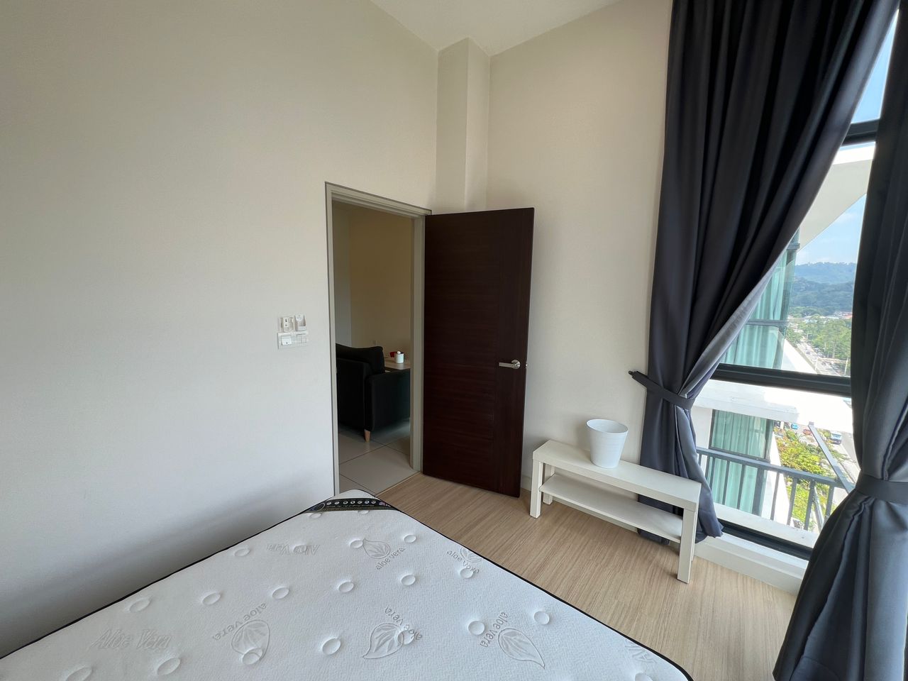 Fully Furnish RES 280 , Limited Unit - photo 2