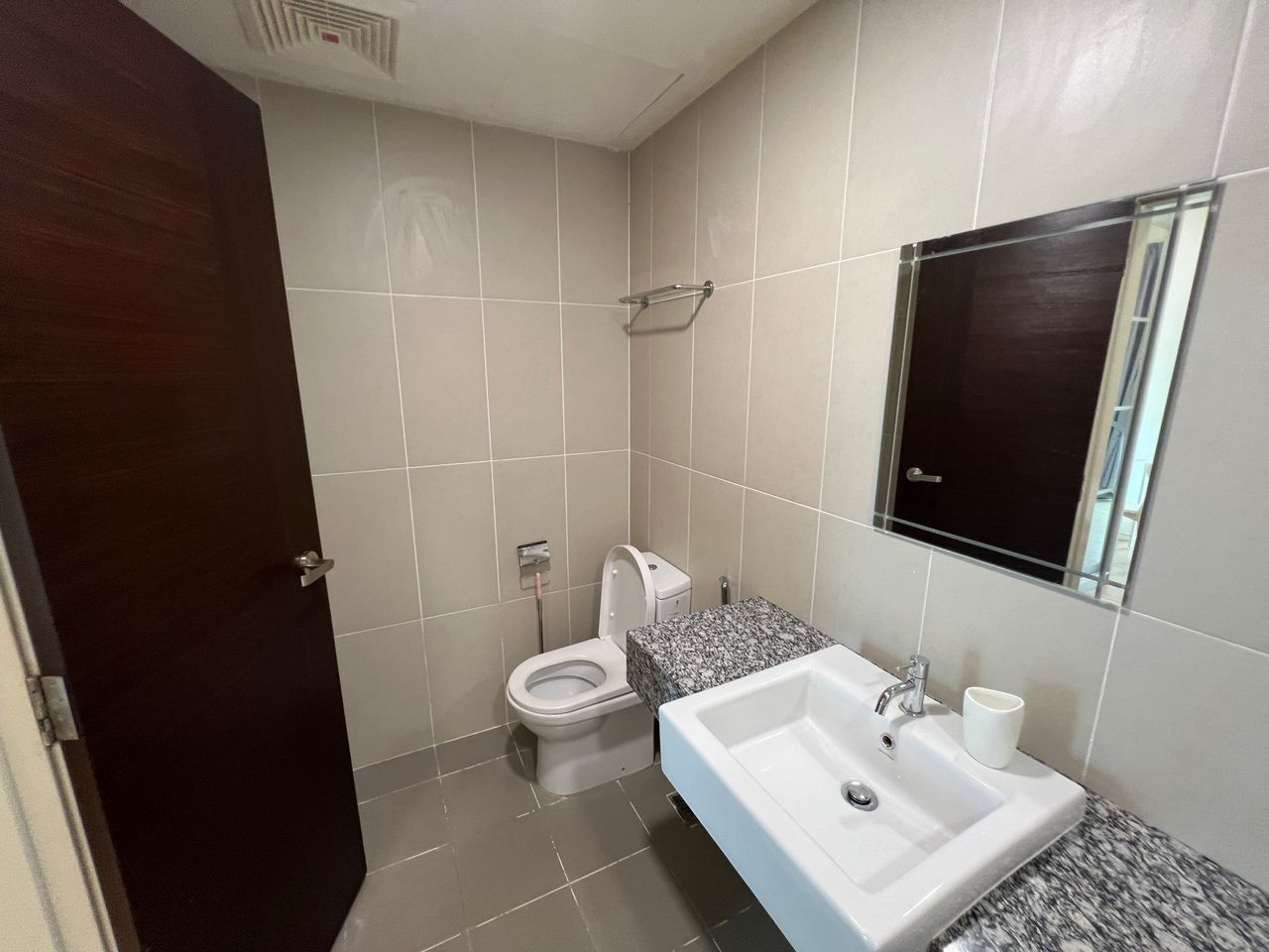 Fully Furnish RES 280 , Limited Unit - photo 10