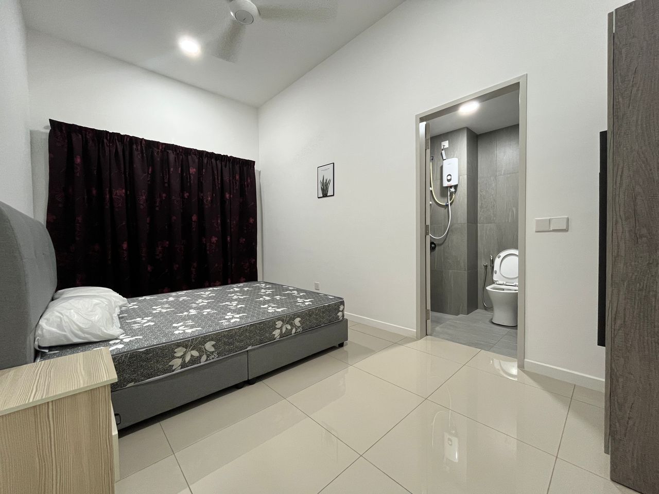 New Fully Furnish Savvy Riana Dutamas - photo 2