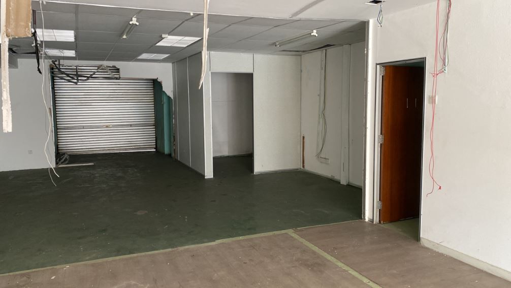 Gold Coast Facing Mainroad Shoplot - photo 3