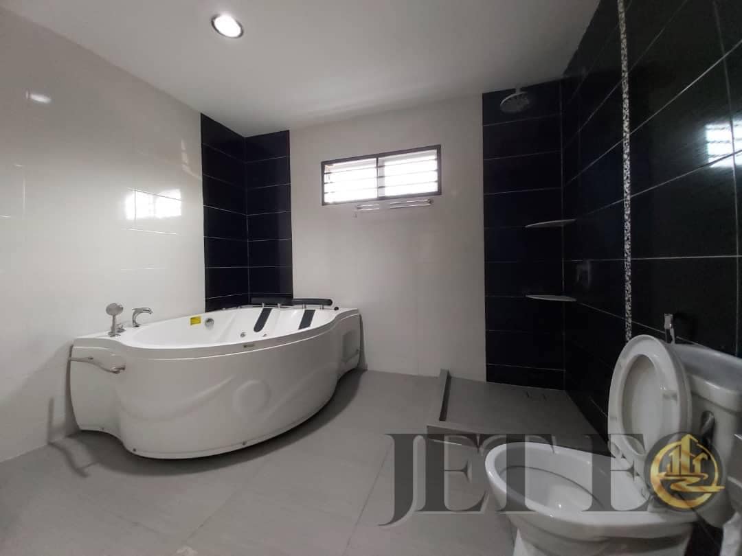 Super Nice House Bandar Botanic 22x75 Reno Klang - photo 3
