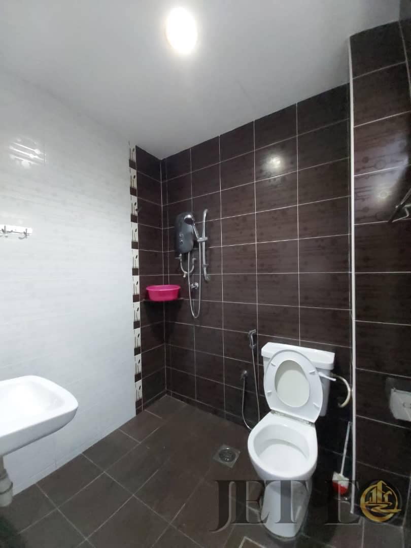 Super Nice House Bandar Botanic 22x75 Reno Klang - photo 10