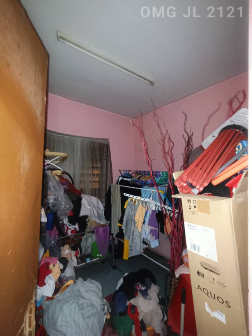 Bukit Tinggi 2 Flat First Floor - photo 11