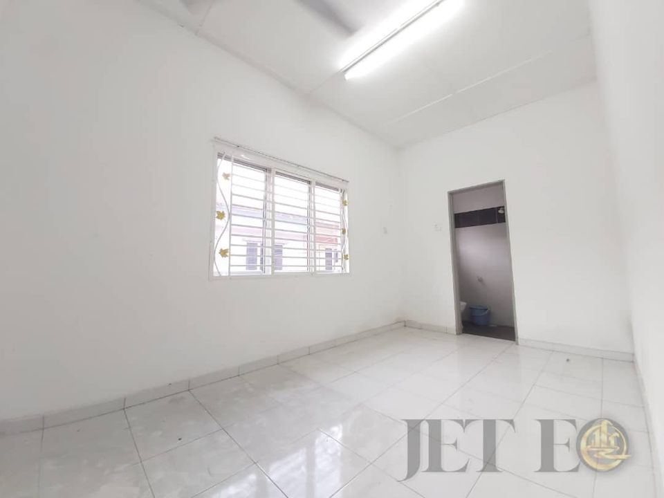 Super value taman mesra kampung jawa 2 sty klang - photo 4