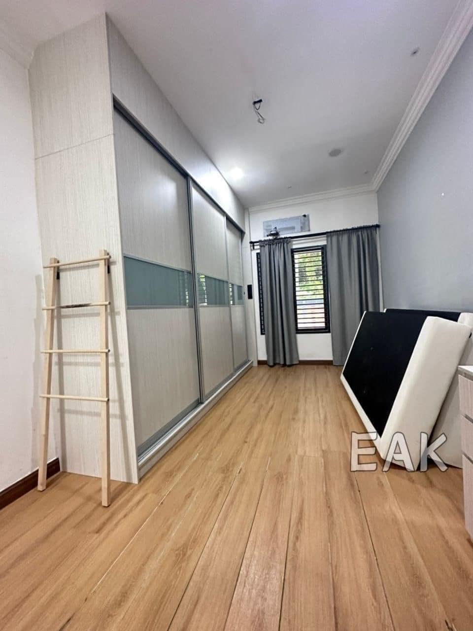 Super value jalan meru 1 sty 20x70 nr kapar - photo 5