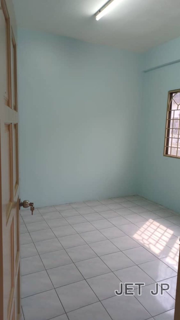 Taman Sentosa Shop Apartment - photo 3