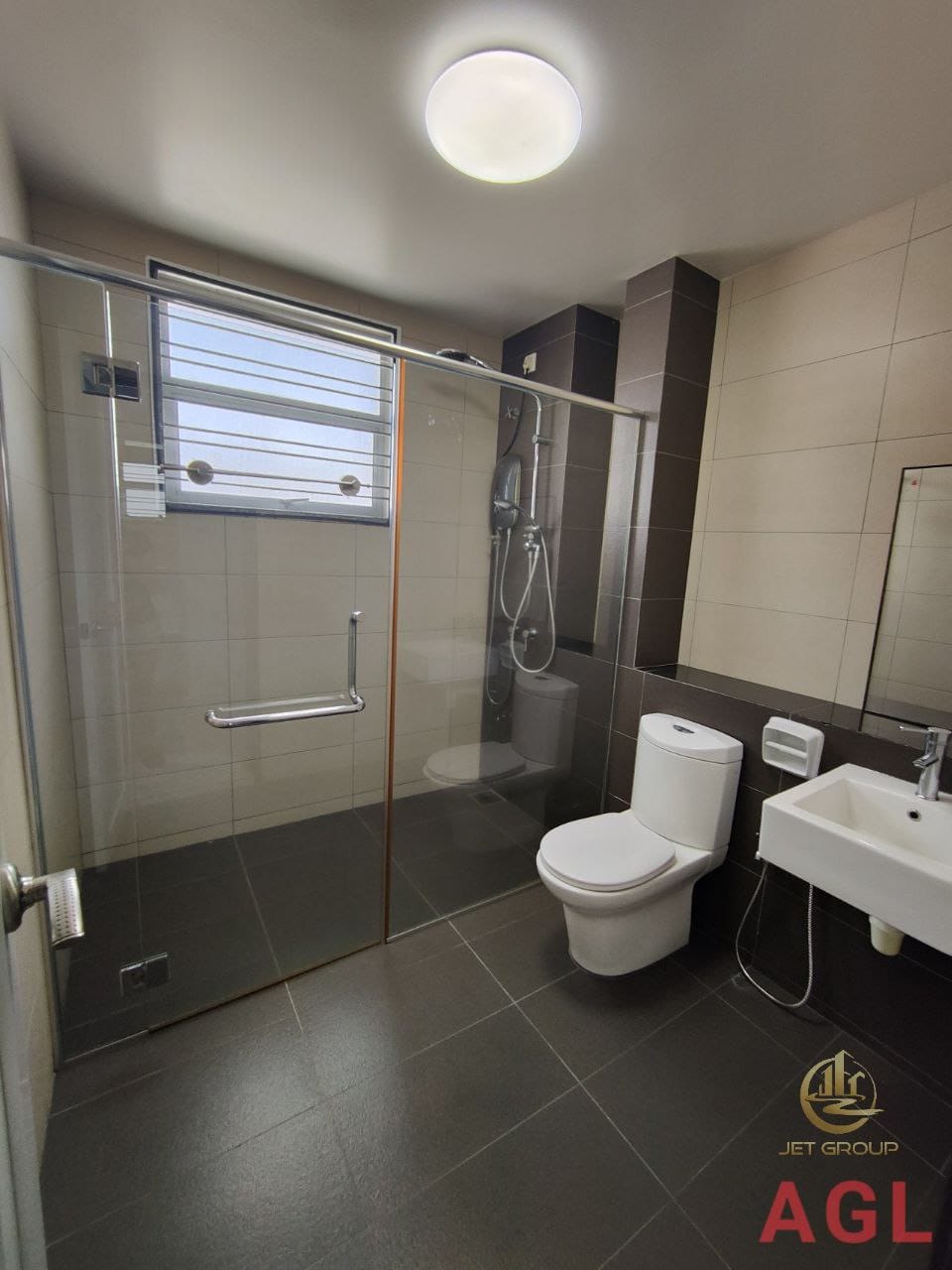Ambang Botanic Rental House - photo 11