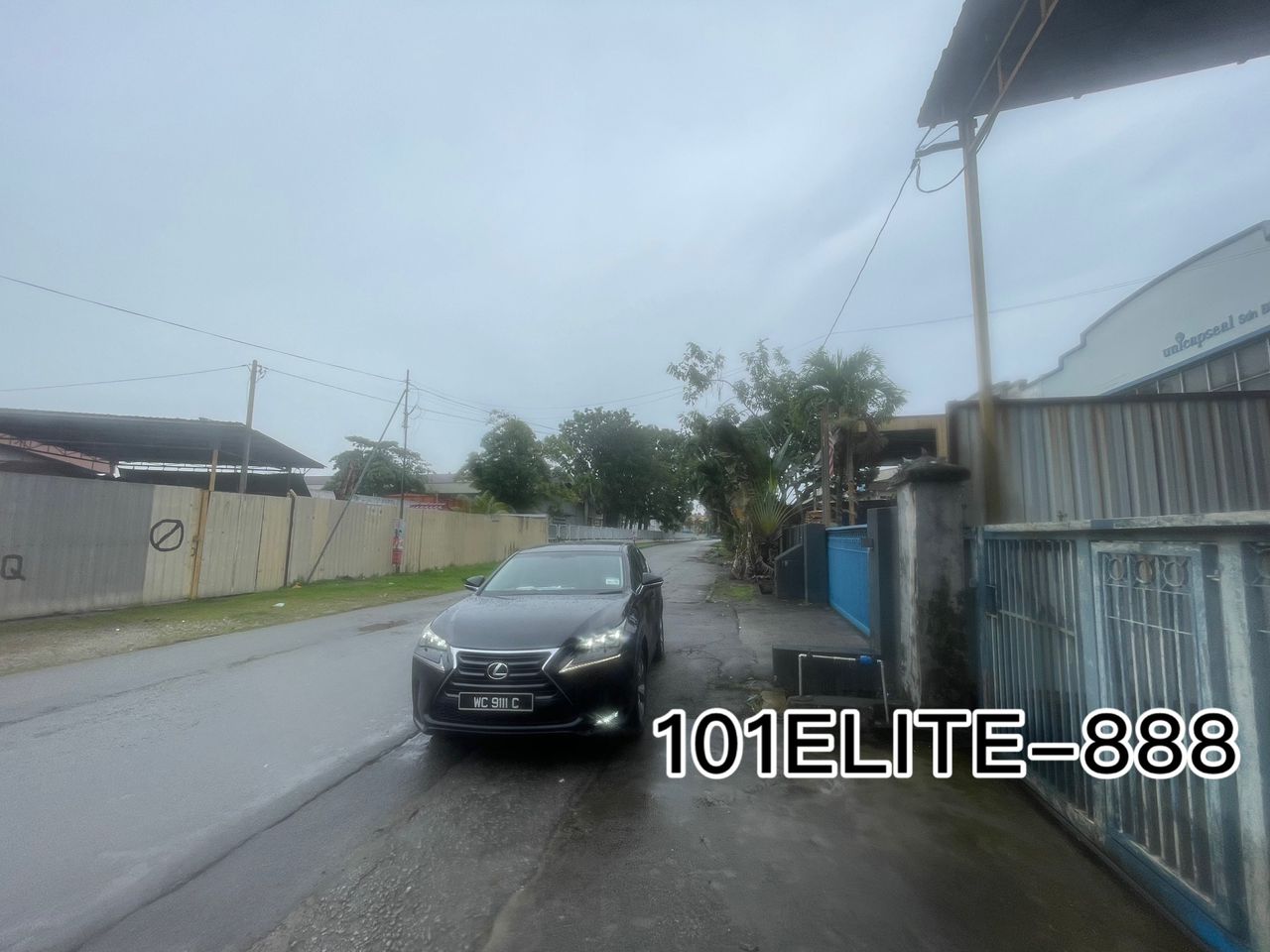 Bukit Kemuning Semi D Factory Randy - photo 3
