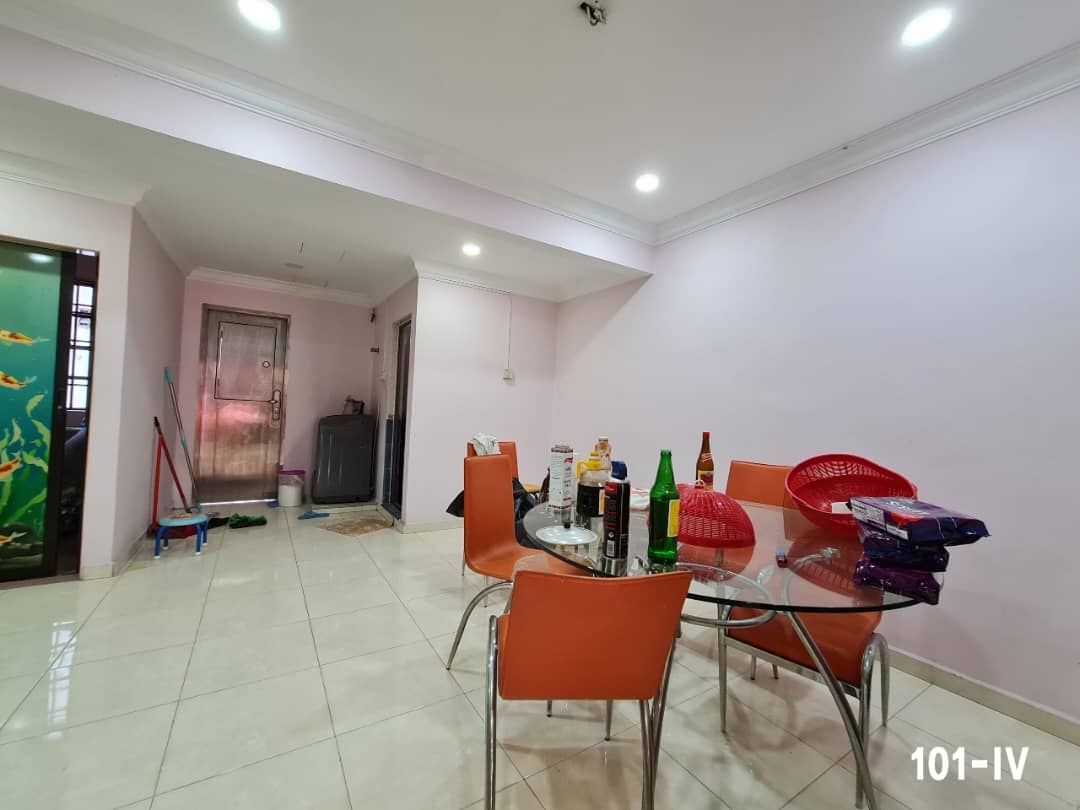 Furnished Bukit Tinggi 18x65 Klang Ivie - photo 2