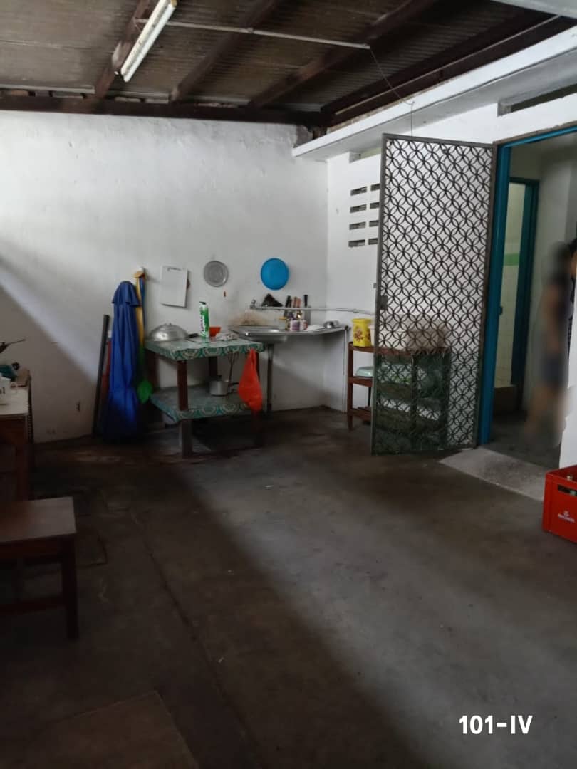 Port Klang Single Storey Super Good Location - photo 4