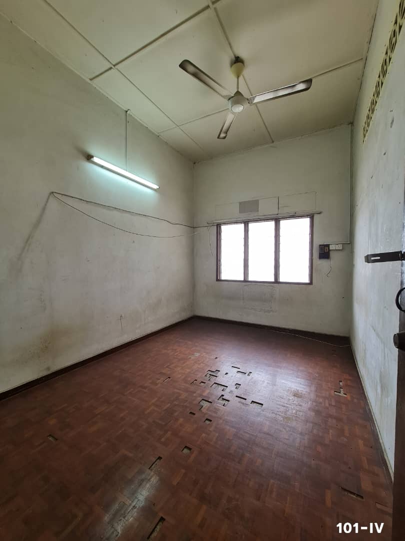 Below Market Value Port Klang 22x75 Ivie - photo 10